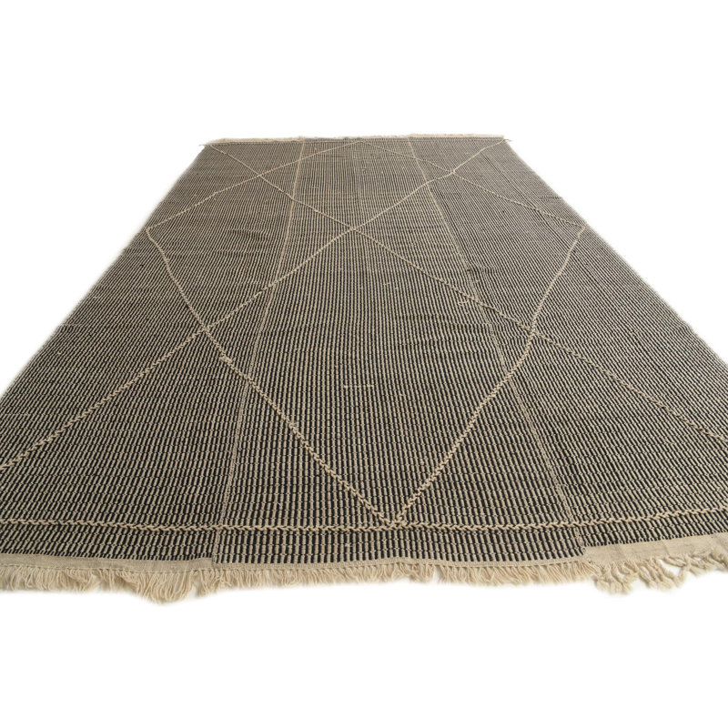 10x14 Pinson Black and White Rug