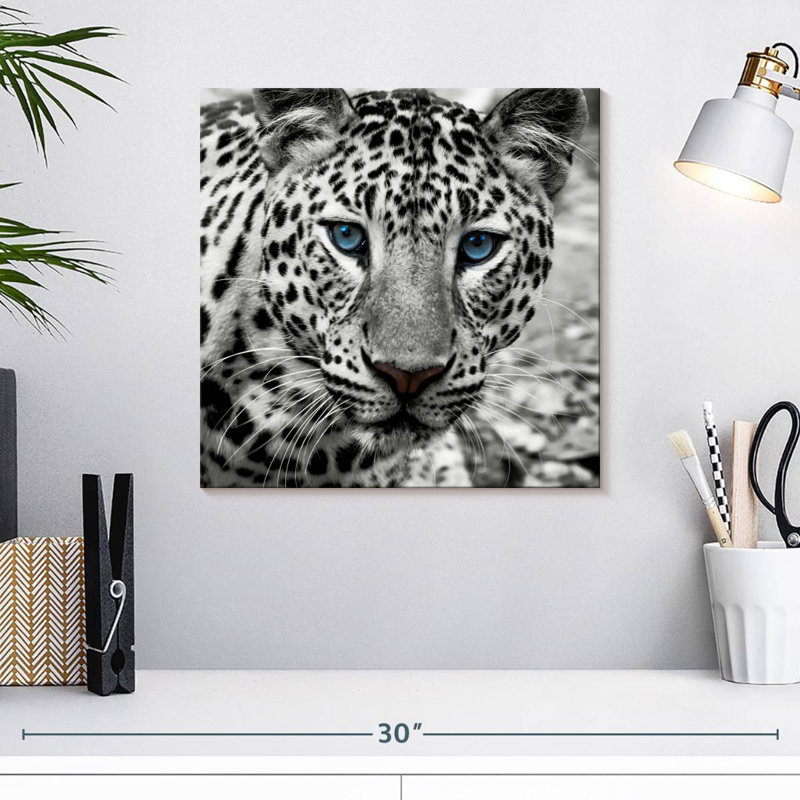 Brampt Zoo Leopard, 16" H x 16" W