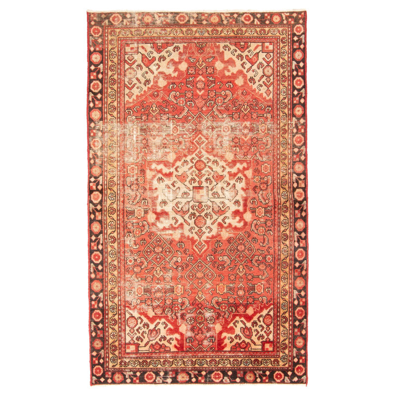 Tapis rouge Andelz 3 pi 10 po x 7 pi 3 po