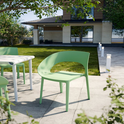 Outdoor Patio Chair, Polypropylene Single-Side One-Piece Design