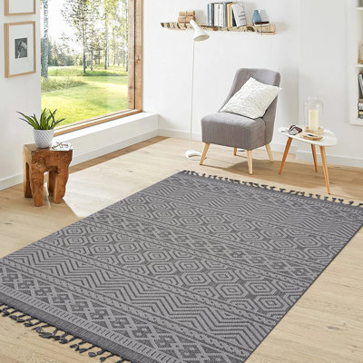 Guros Collection 4X6 Grey / White / Geometric Indoor /Outdoor Area Rug