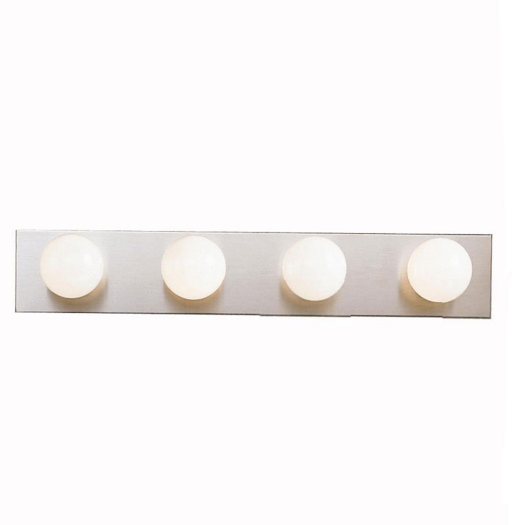Chaires 4 - Light Bath Bar, Brushed Nickel