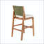 Ensemble de 2 tabourets de bar en bois d'acacia au fini teck avec coussin crème et dossier en osier vert