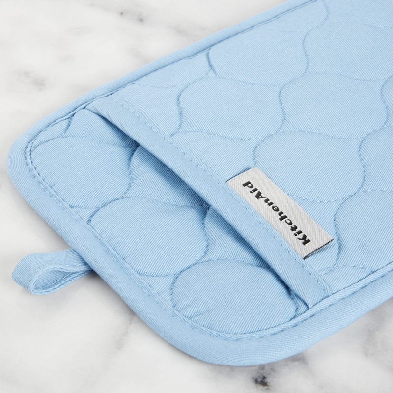 Blue Velvet Quilted Cotton Kitchen Towel, Oven Mitt & Potholder Set