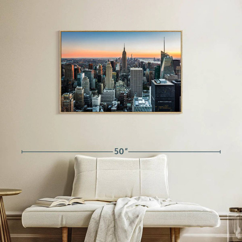 New York au coucher du soleil, Cadre flottant en bois naturel, 37 po x 25 po