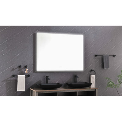 Miroir de salle de bain 48 x 36 pouces à DEL