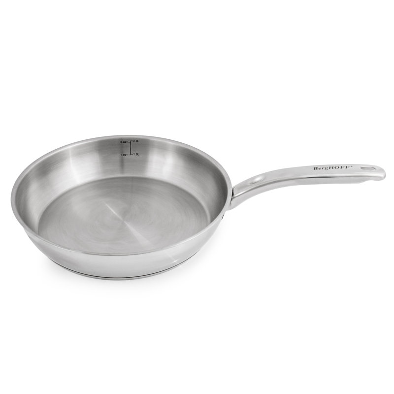 SS 18/10 2.5 Qt Skillet With SS Lid, Belly Shape, 10.5"