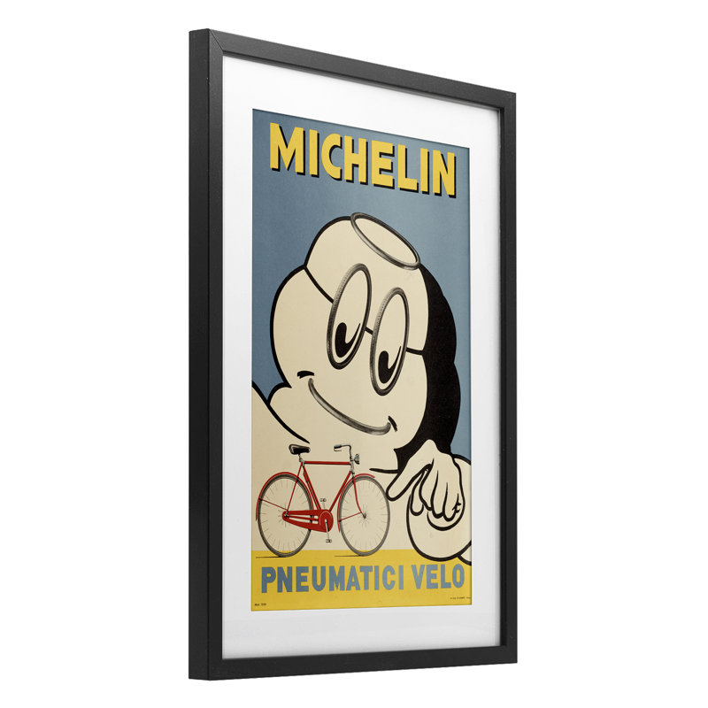 «Iconic Retro Tire Ad», reproduction encadrée sous verre, conception de Marcus Jules, H 20 po x l 14 po, Cadre noir minuit