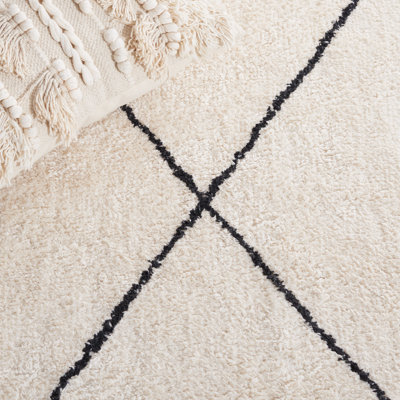 Tapis ivoire / noir Easy Care 210