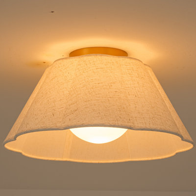 Plafonnier encastré 1 lumière en tissu festonné avec pavillon en laiton