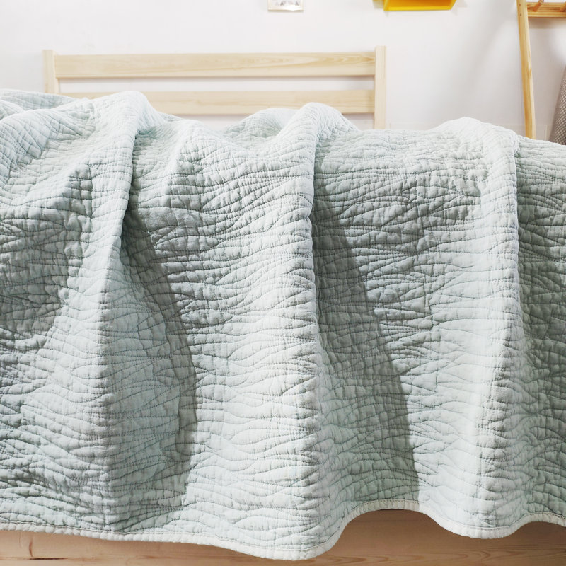 Carson Cotton Reversable Quilt Set, Queen Quilt + 2 Shams, Mint