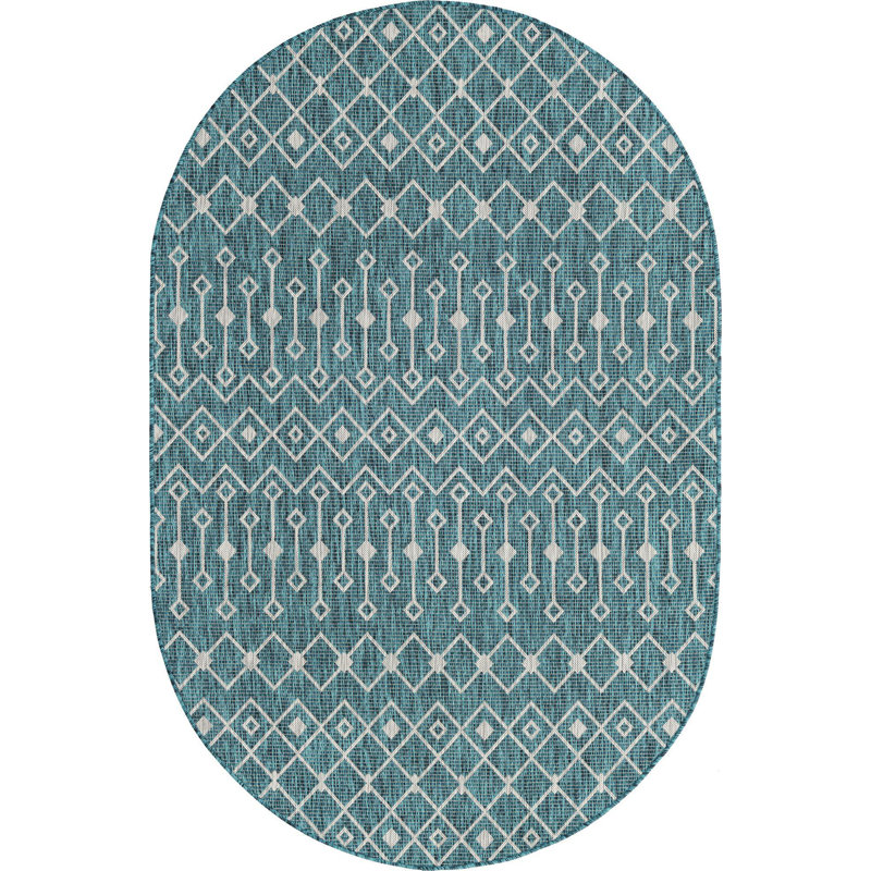 Tapis d'extérieur couleur vert pâle, Ovale 5 pi 3 po x 8 pi