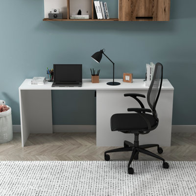 Izidora Computer Desk