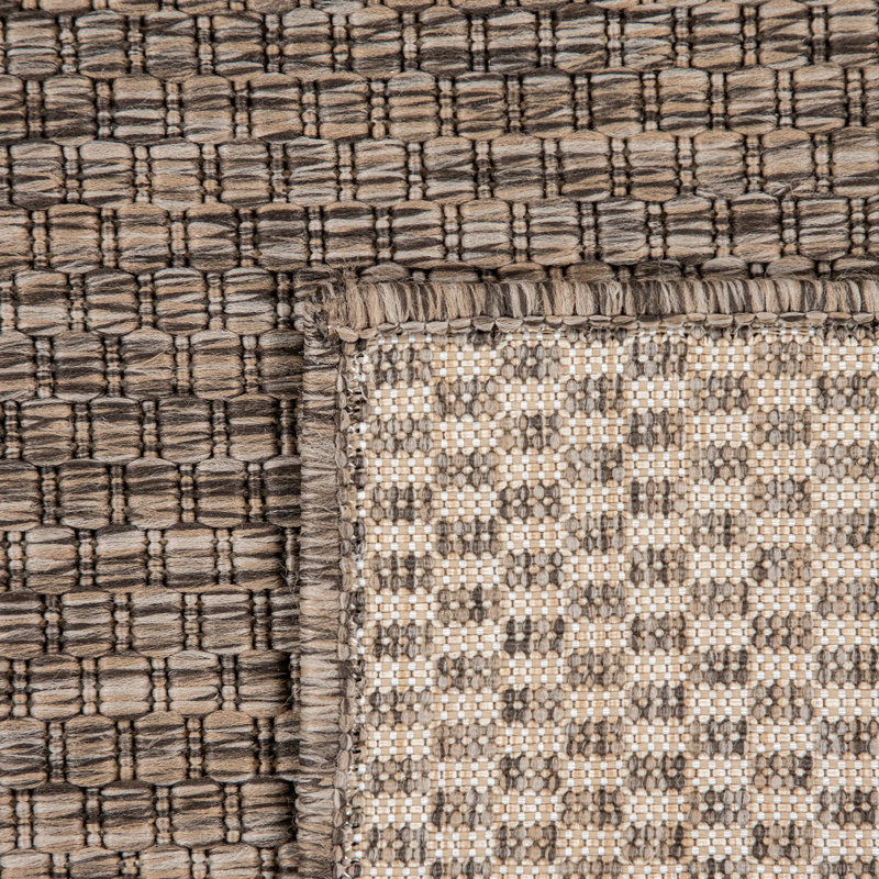 Tapis intérieur / extérieur tissé à la machine Iyana, Rectangle 7 pi 10 po x 11 pi 2 po