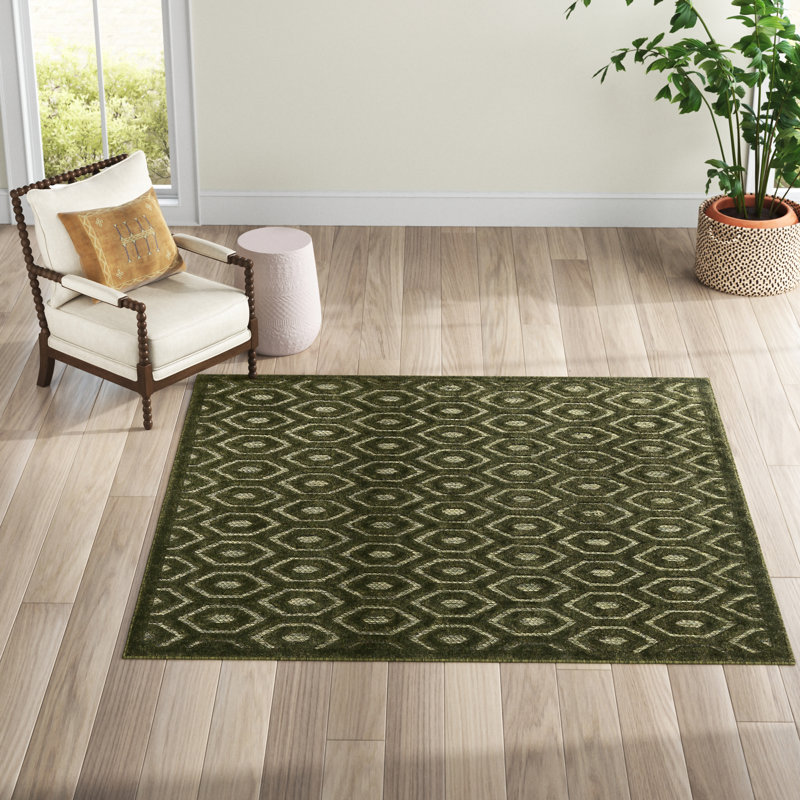 Langley Street Heavner Geometric Green Indoor / Outdoor Area Rug ...