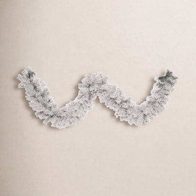 Pfeiffer 108'' in. Faux Pine Garland