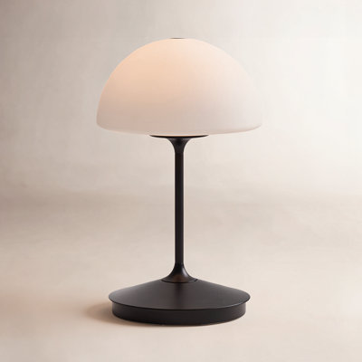 Saco Metal Table Lamp