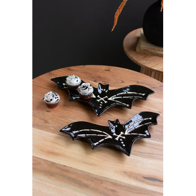  Set of Two Ceramic Serving Platters Bat Design Decorative Serveware for Tabletop Decor Multicolor Glazed Finish