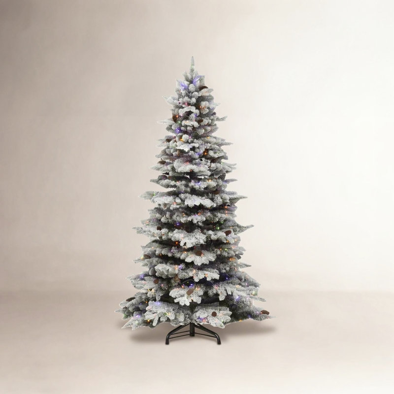 Arbre de Noël épinette mince givré pré-éclairé, 7.5'
