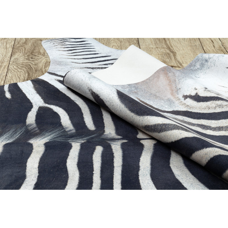 Schutzer Animal Print Area Rug, Novelty 155 x 195cm