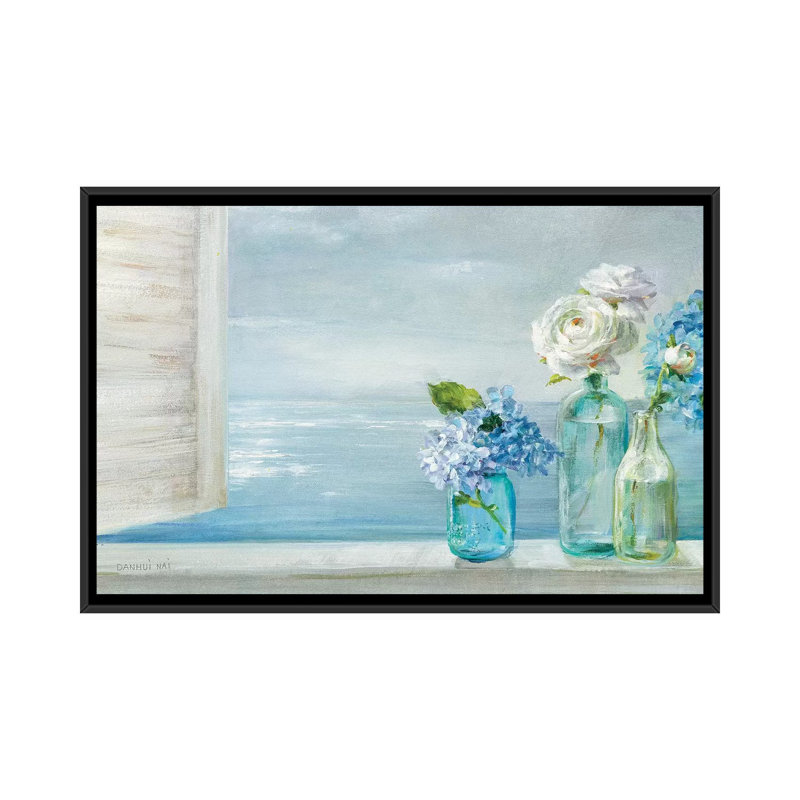 Une belle journée à la plage - 3 bouteilles en verre par Danhui Nai - reproduction d'art, H 26 po x l 40 po x 1,5 po
