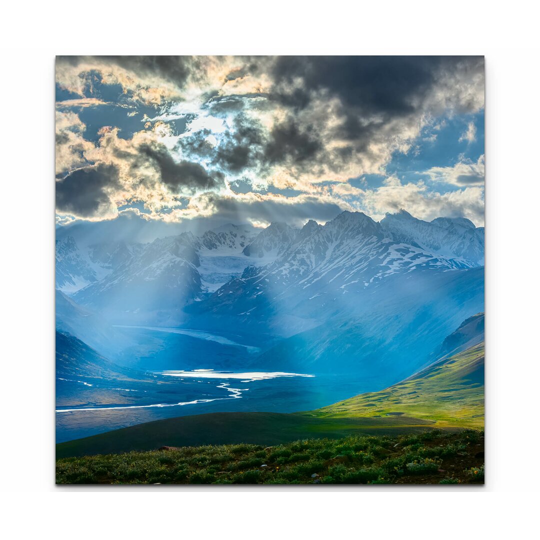 Leinwandbild Himalayagebirge unter bewölktem Himmel