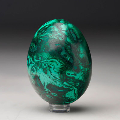 Œuf de malachite poli à la main