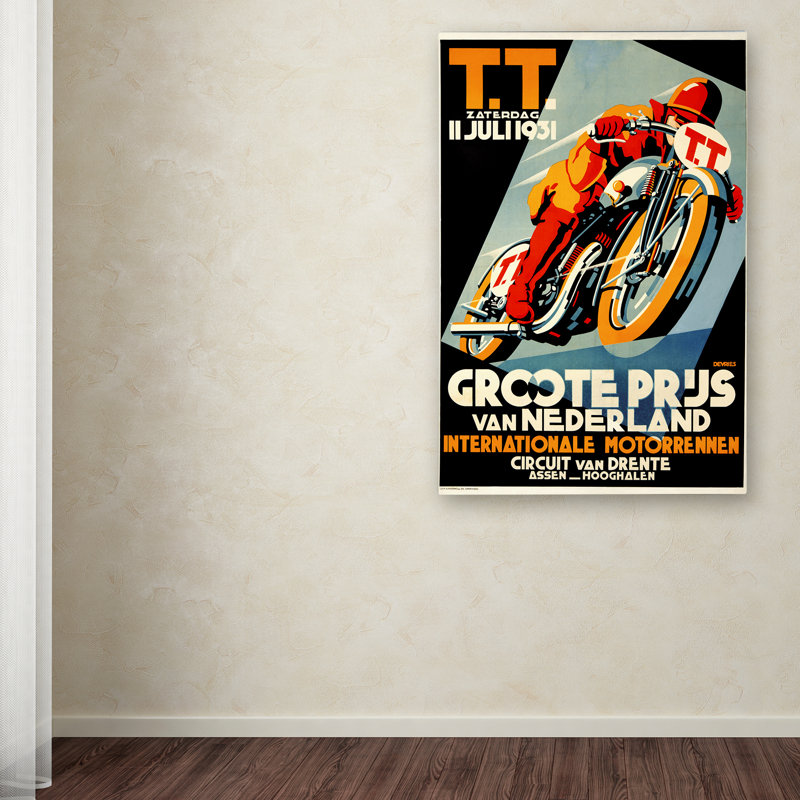 «Moto 2» par Lantern Press - impression sur toile tendue, H 32 po x l 22 po x P 2 po