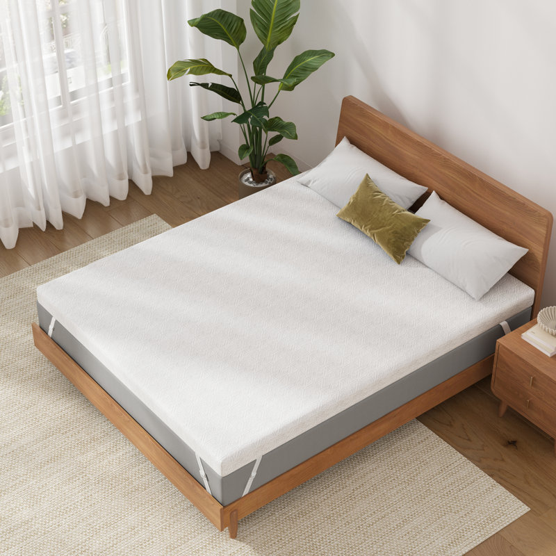 8cm Memory Foam Mattress Topper with Removable Washable Cover, Small Double (4')