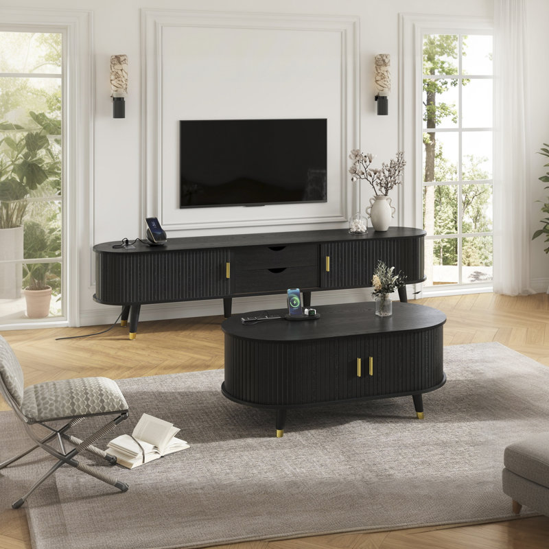 Ensemble de salon de ferme: meuble télé (80 po maximum) et table basse avec station de charge - Conception cannelée ovale, portes coulissantes, pieds en bois massif