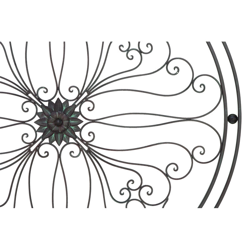 Traditional Plants & Flowers Wall Decor on Metal