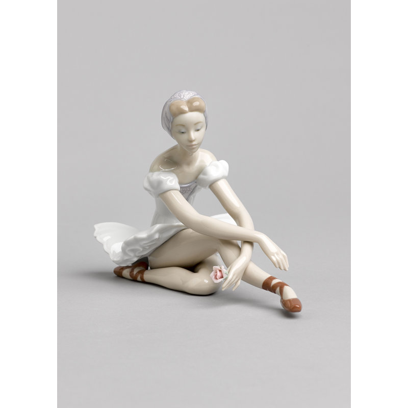 Ballet Figurine