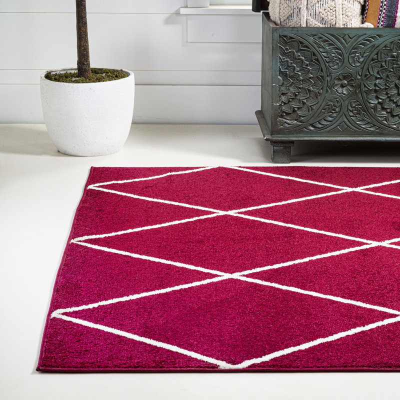 Bertrice Minimalist Diamond Trellis Red/White Rug, Rectangle 4' x 6'