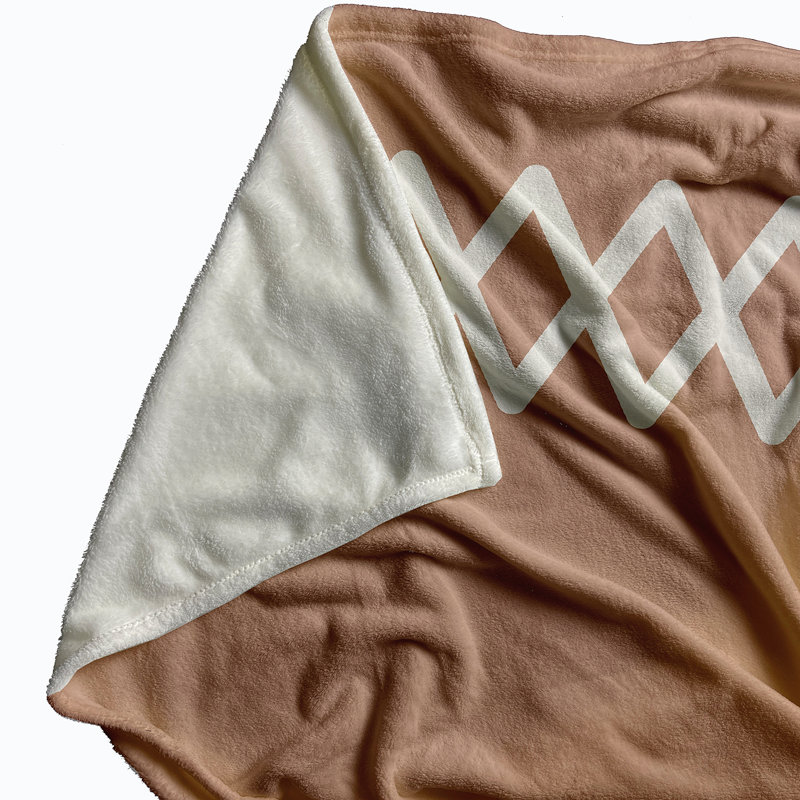 Couverture polaire à fermeture à glissière, L 50 po x L 60 po, Mauve