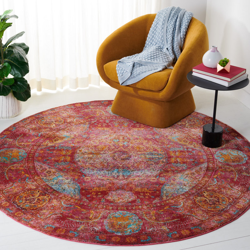 Marques Performance Oriental Rug, Round 6'7"