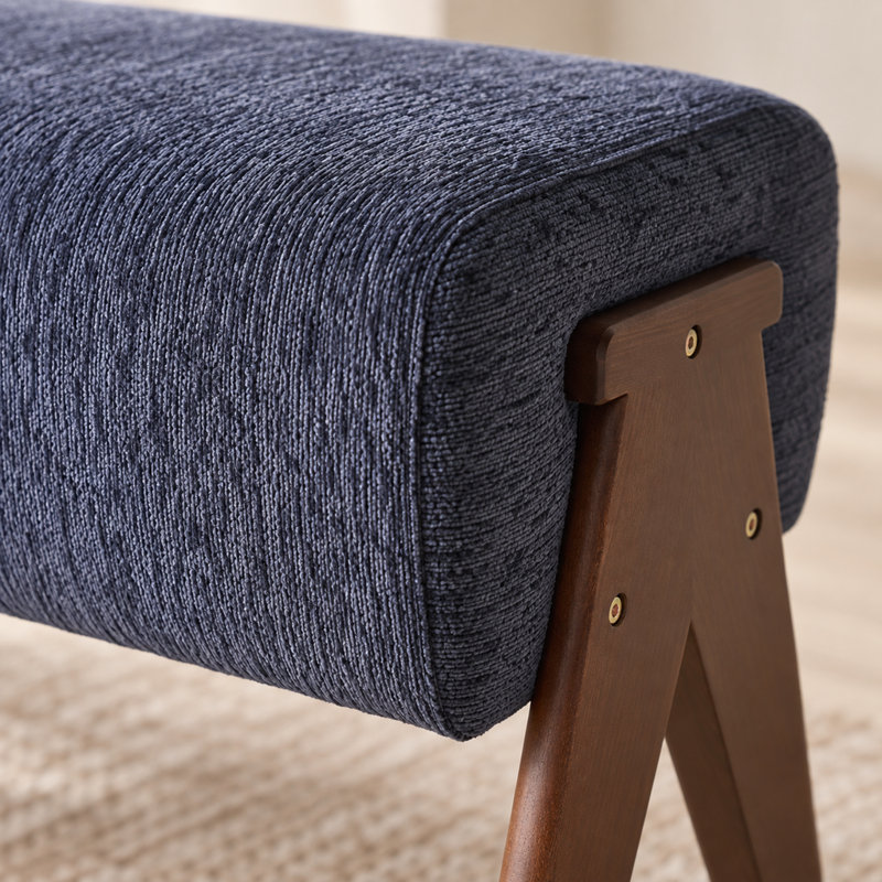 Banc d'entrée capitonné en chenille avec pieds en bois massif en forme de V et rembourrage en mousse