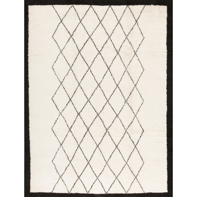 Wool Geometric Area Rug in Black/Ivory