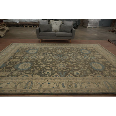 Tapis à motif floral Ziegler 10 x 13 avec bordure classique Artisan
