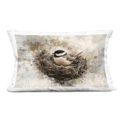 Coussin Forest Bird In Nest, imprimé par Franklyn Gregory