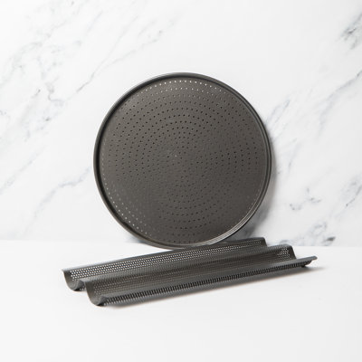 MasterClass 2pc Crusty Bake Non-Stick Baking Tray Set with 32cm Pizza Crisper and 39cm Baguette Tray