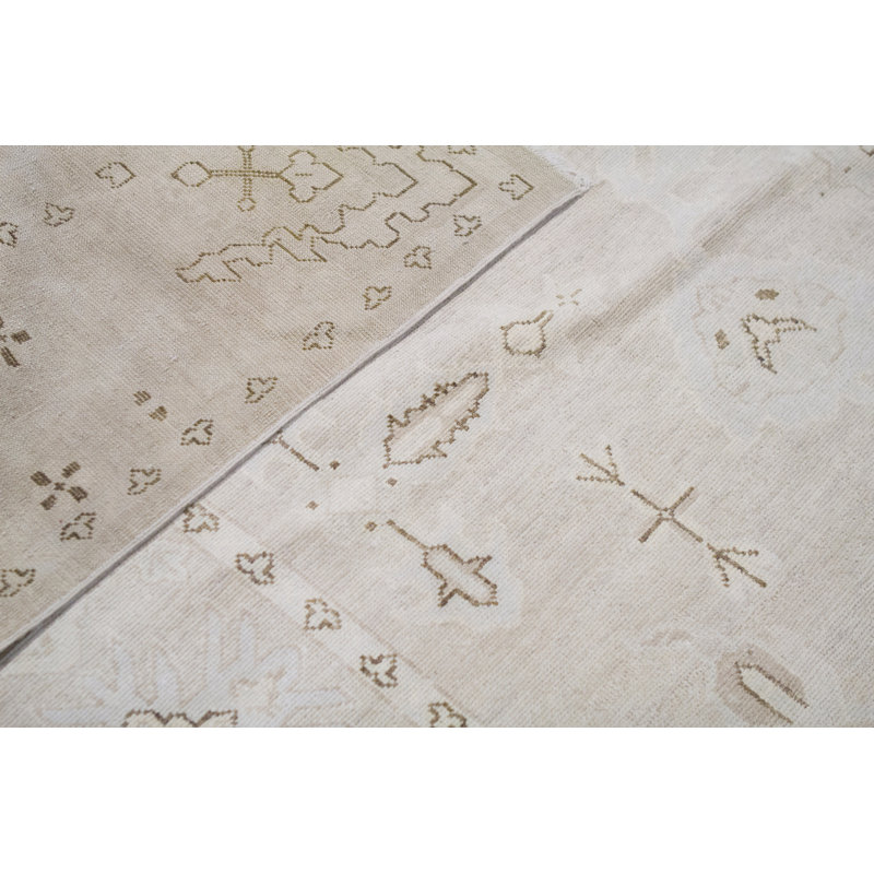 Hand-Knotted High-Quality Camel and Cream Area Rug