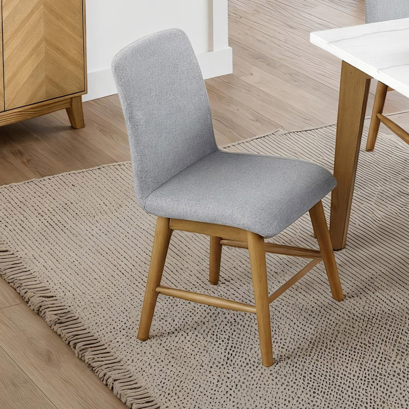 Chaise rembourrée Brunilda