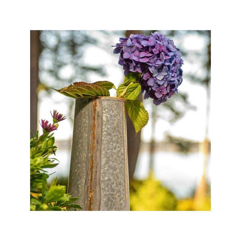 Vase galvanisé