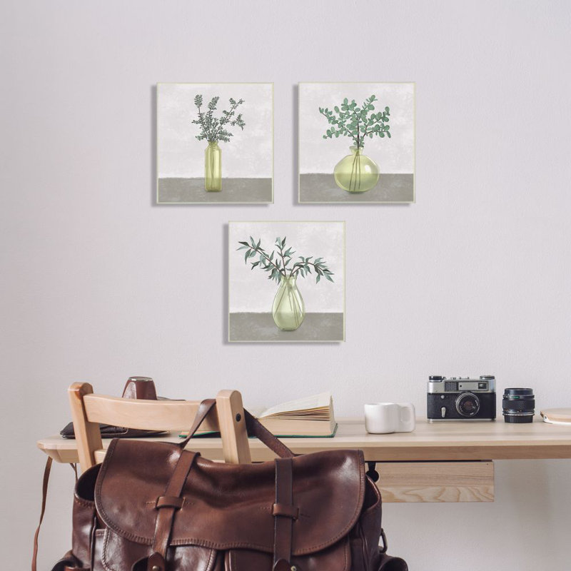 «Plants in Vase Neutral Gray» par Ziwei Li - ensemble de 3 impressions, H 12 po x l 12 po x P 0,5 po, Plaque en bois