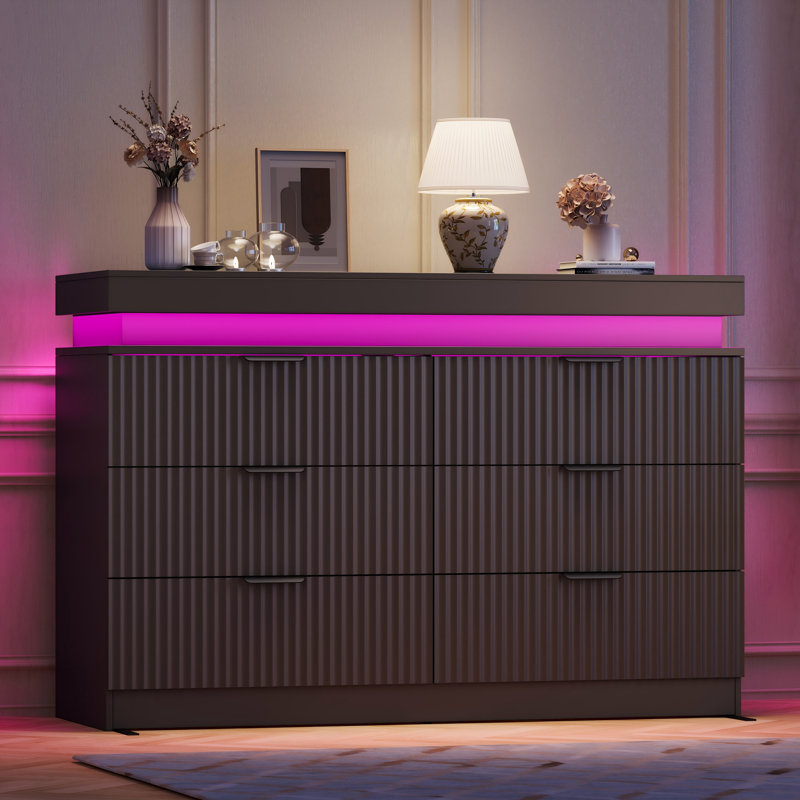 Commode à 6 tiroirs l 47,2 po avec prise de courant et éclairage d'ambiance à DEL pour chambre à coucher, Black