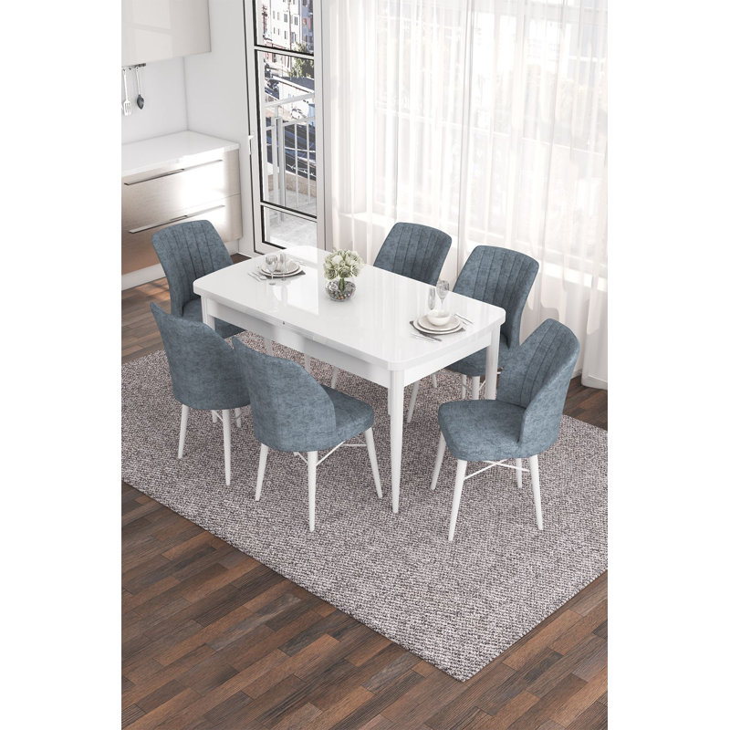 Ensemble de table et chaises de salle à manger extensible Modern (7 pièces), blanc et gris | 100% panneau de fibres à densité moyenne avec pieds en bois et structure en métal | Table: 51,9 po x 30,7 po x 31,0 po (extension: 66,9 po) | Chaises confortables avec tissu Jerry et coussins en mousse