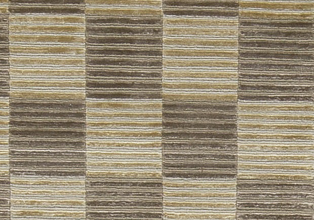 Hand-Knotted High-Quality Camel Area Rug