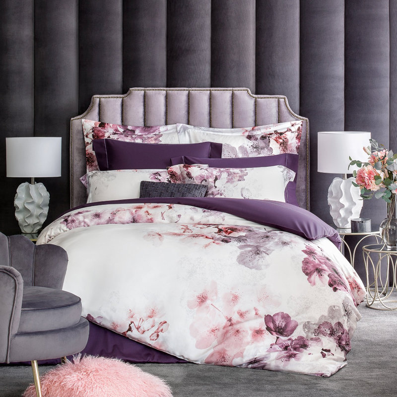 Bedding, Queen