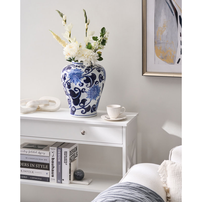 Table Vase 1