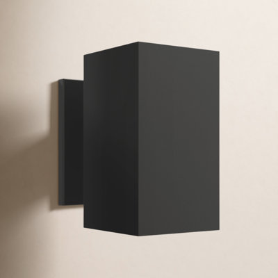 Dyer Single Light Outdoor Wall Light